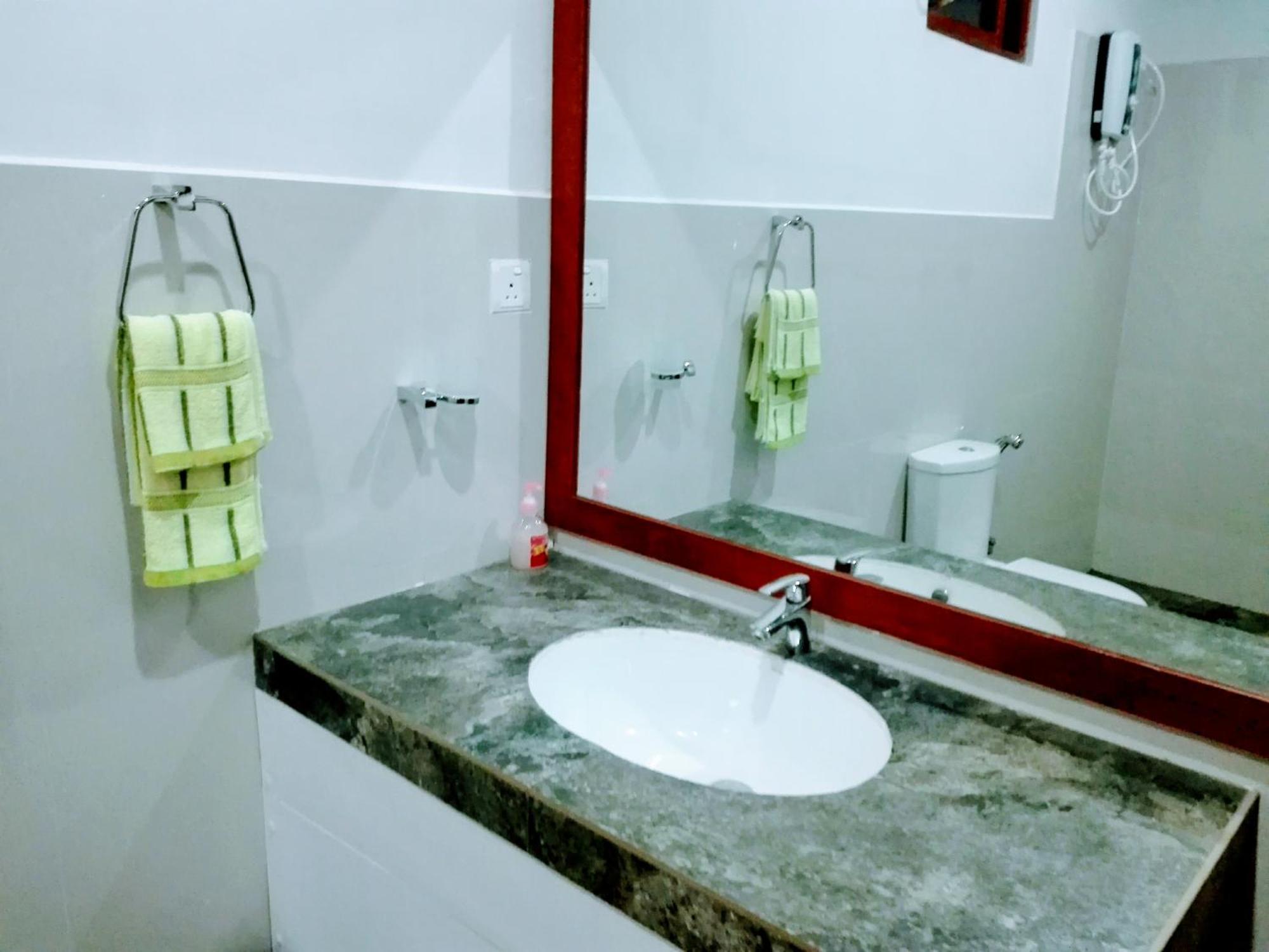 Hideaway Homestay Habarana Bagian luar foto